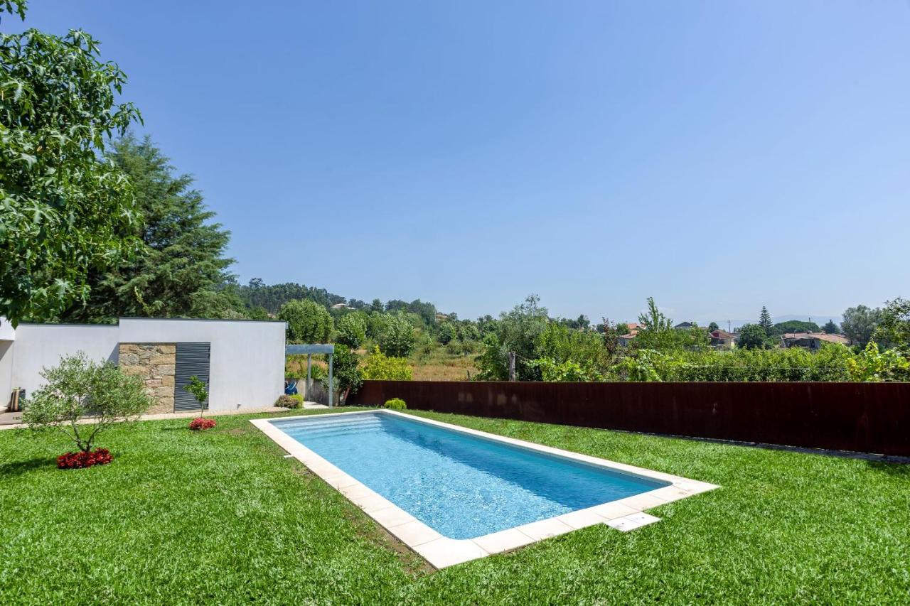 Casa Tarrio - Casa Privada Com 3 Quartos E Piscina Braga Exterior photo